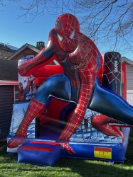 C99EC92F 1A65 4671 A6E6 163069630E9F 1683017479 (#19) Super Hero Bounce House