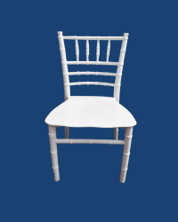 Kids white chaivari chair