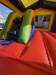 IMG 1855 1768013589 Small space bounce house with tunnel and slide